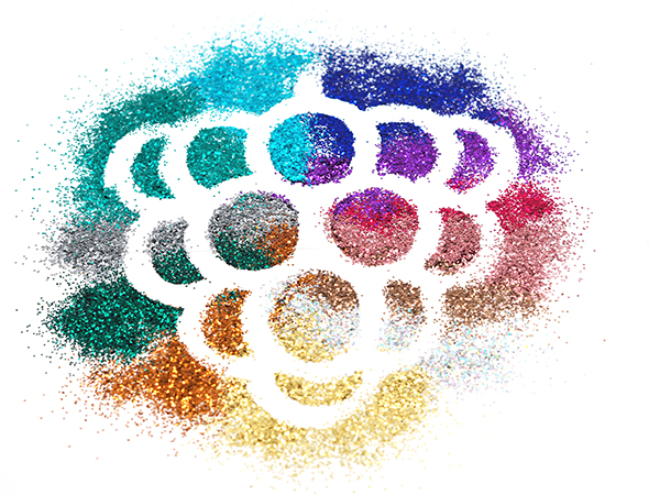 Collorberry logo laget med en regnbue av glitter